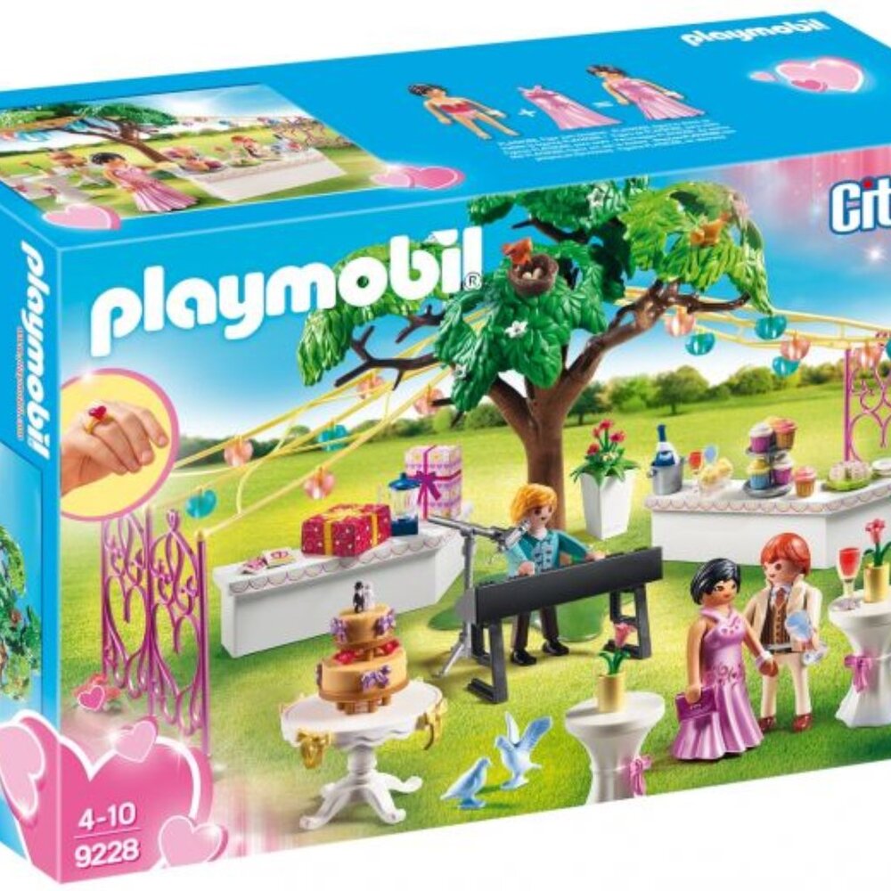 PLAYMOBIL Wedding Reception Building Set 9228